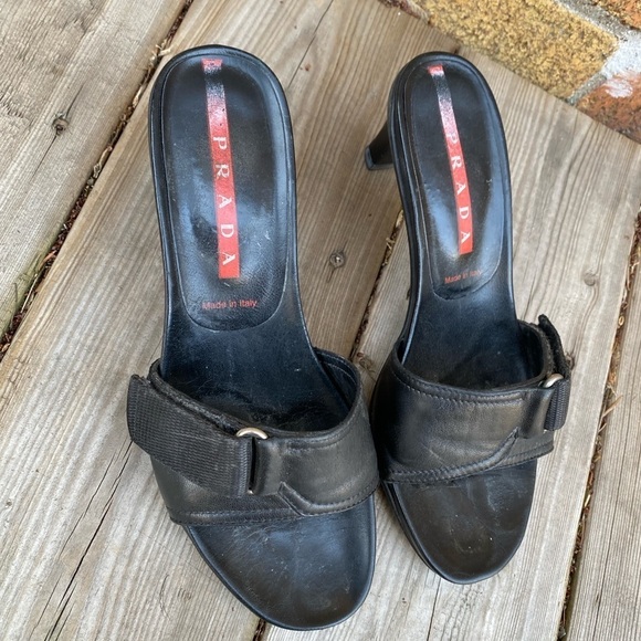 Vintage Prada Sport Black Leather Mules Size 35.5 - Picture 2 of 16